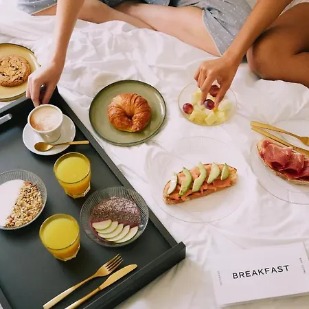 Mate Cosmo - Centre, 3* Valencia