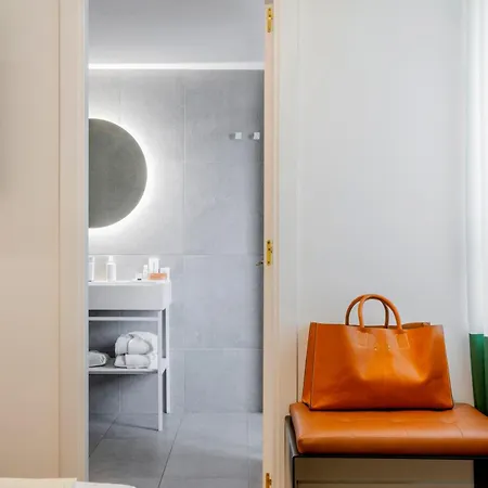 Hotel Mate Cosmo - Centre, 3*
