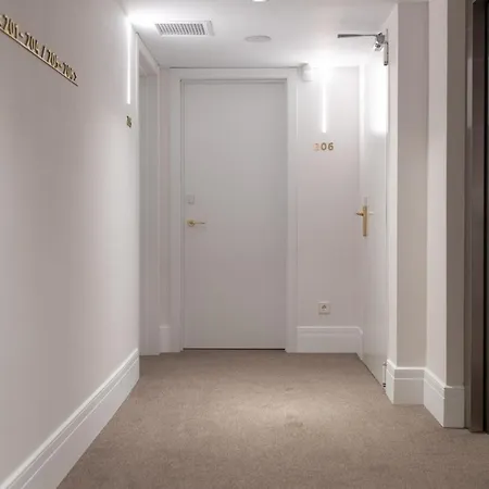 Cosmo Boutique 3* Valencia