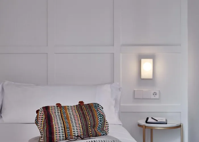 فندق Mate Cosmo - Centre,