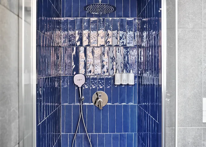 Mate Cosmo - Centre, فندق 3*