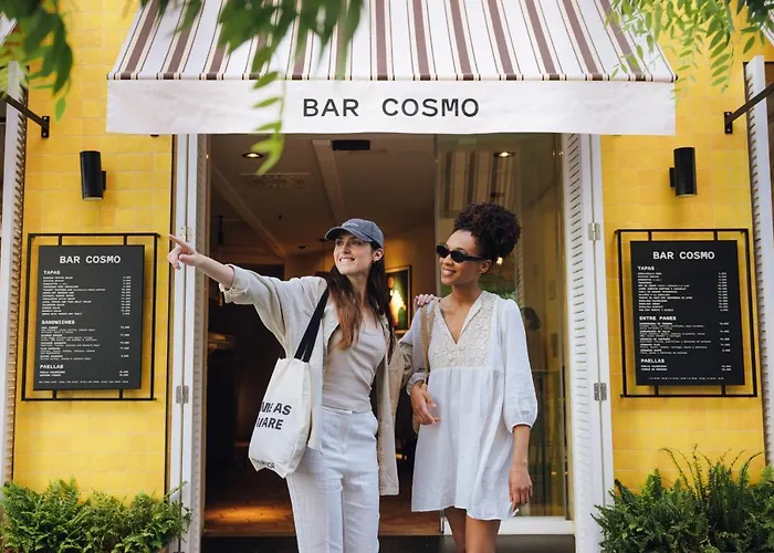 Mate Cosmo - Centre, 3* فالنسيا