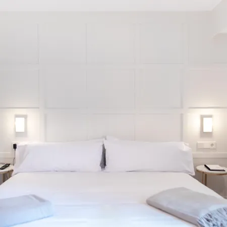 Hotel Mate Cosmo - Centre,