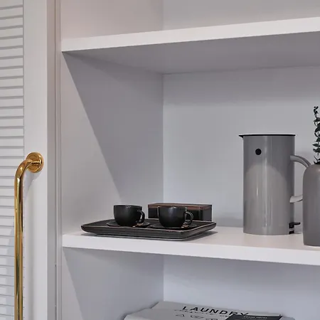 Mate Cosmo - Centre, Hotel Valenza